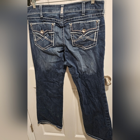 Ariat   Jeans   Size   33  R - Picture 3 of 3